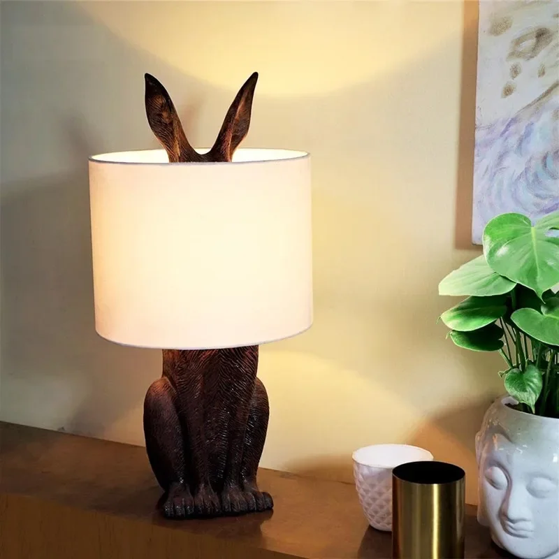 Creative Rabbit Shaped Desk La - Resin Art On Floor 评论和价格