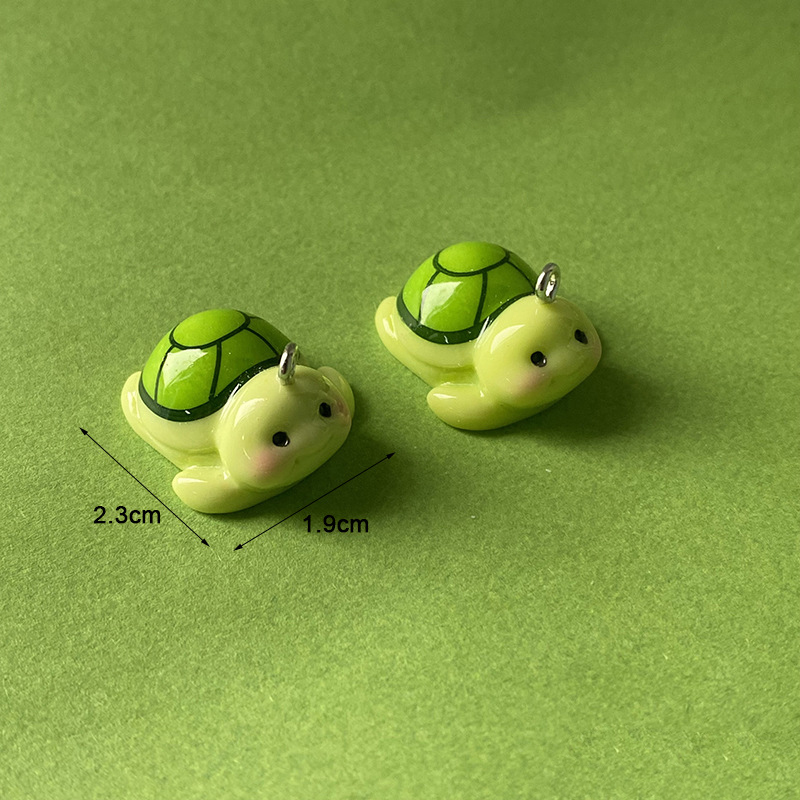 10pcs Funny Green Turtle Resin - Resin Art Keychain 评论和价格