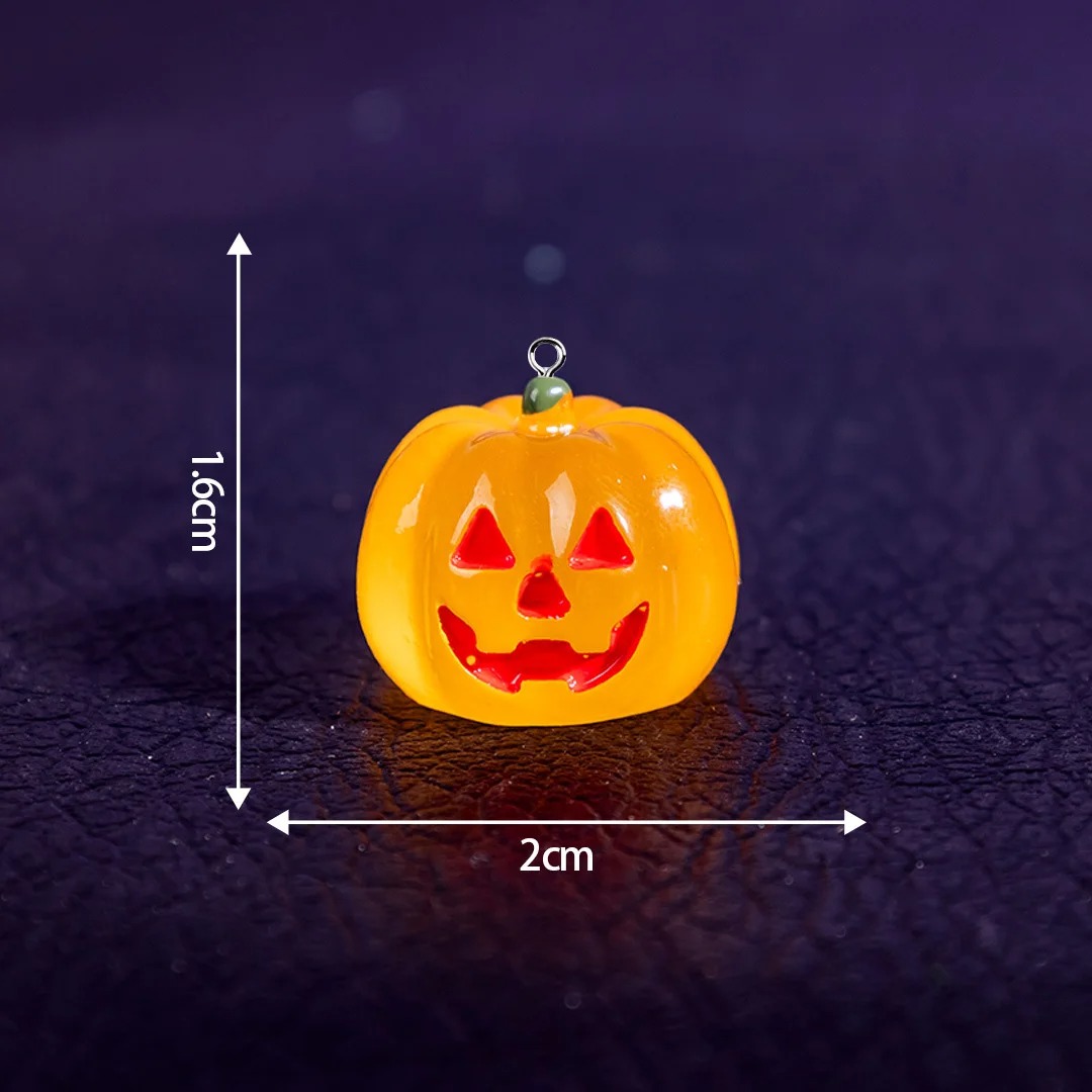 5Pcs Kawaii Luminous Pumpkin R - Resin Art Keychain 评论和价格
